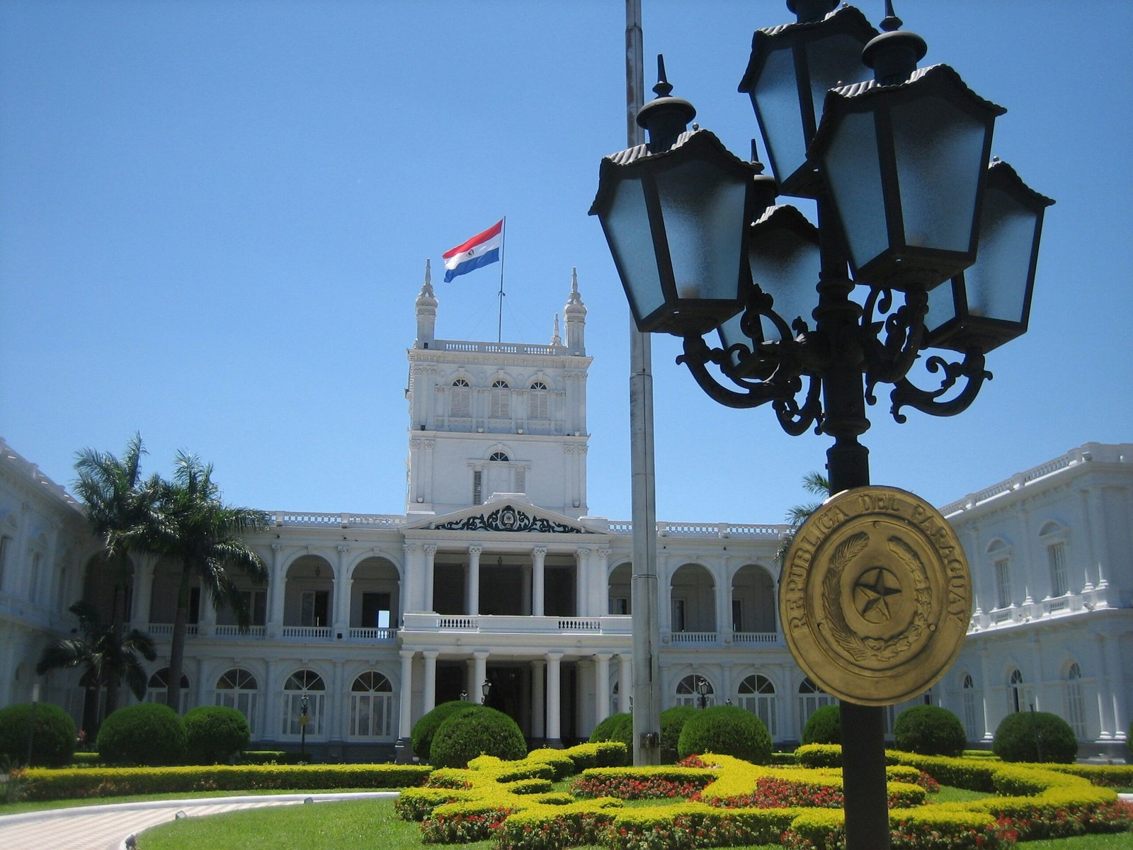 Photo 1620580784074 79635679b283 1 Scaled